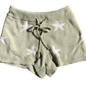 446-Soft and comfy sage green and white star knit shorts Sz. small #relax #stars
